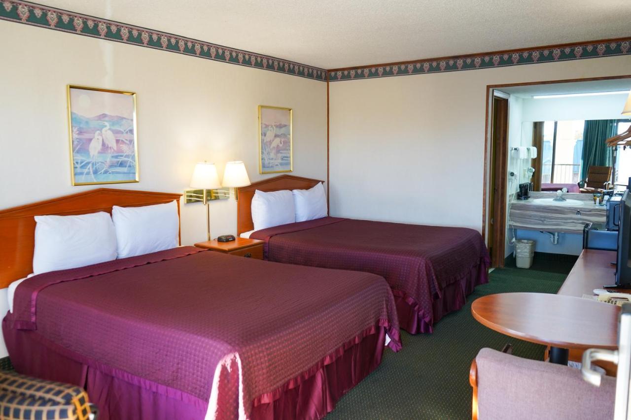 Sunset Inn Clarksville Екстериор снимка