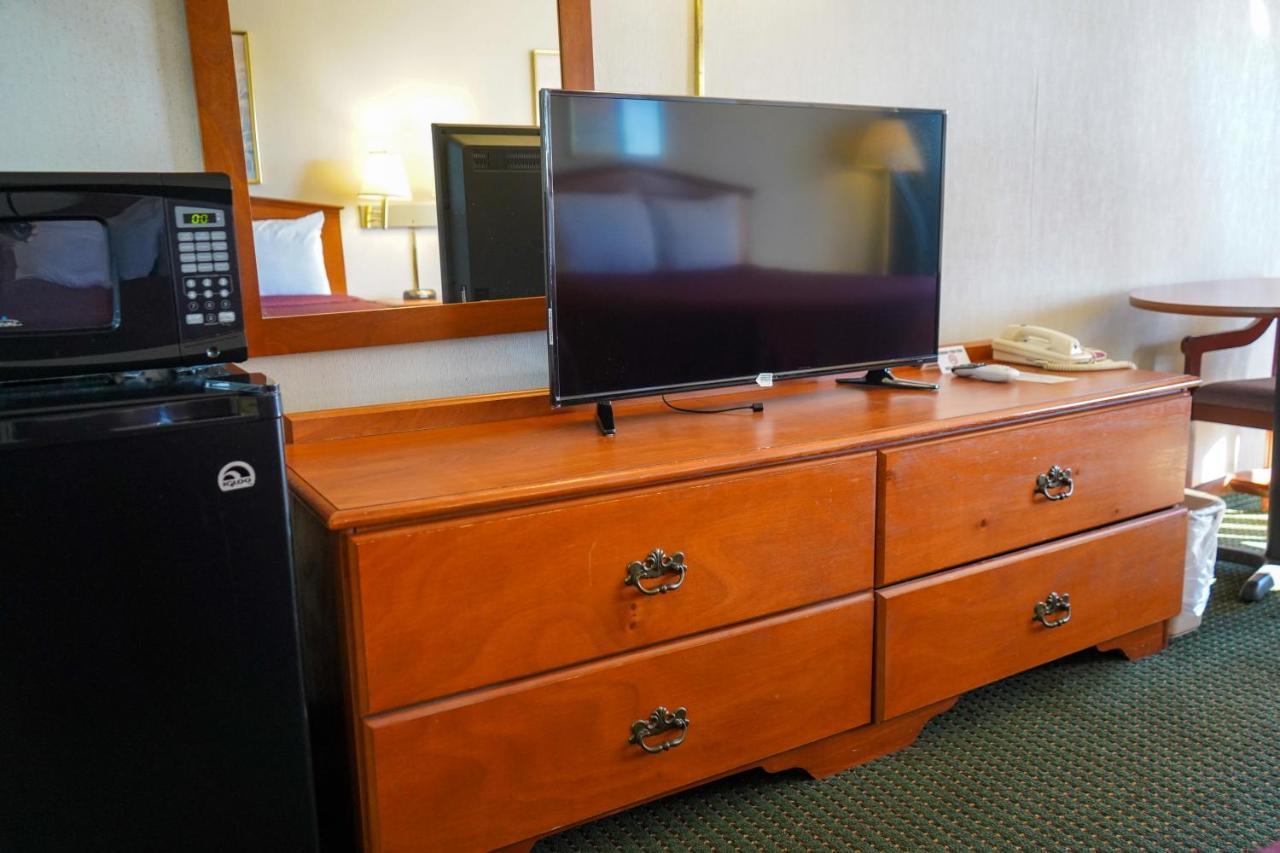 Sunset Inn Clarksville Екстериор снимка