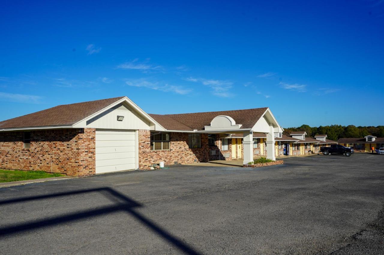 Sunset Inn Clarksville Екстериор снимка